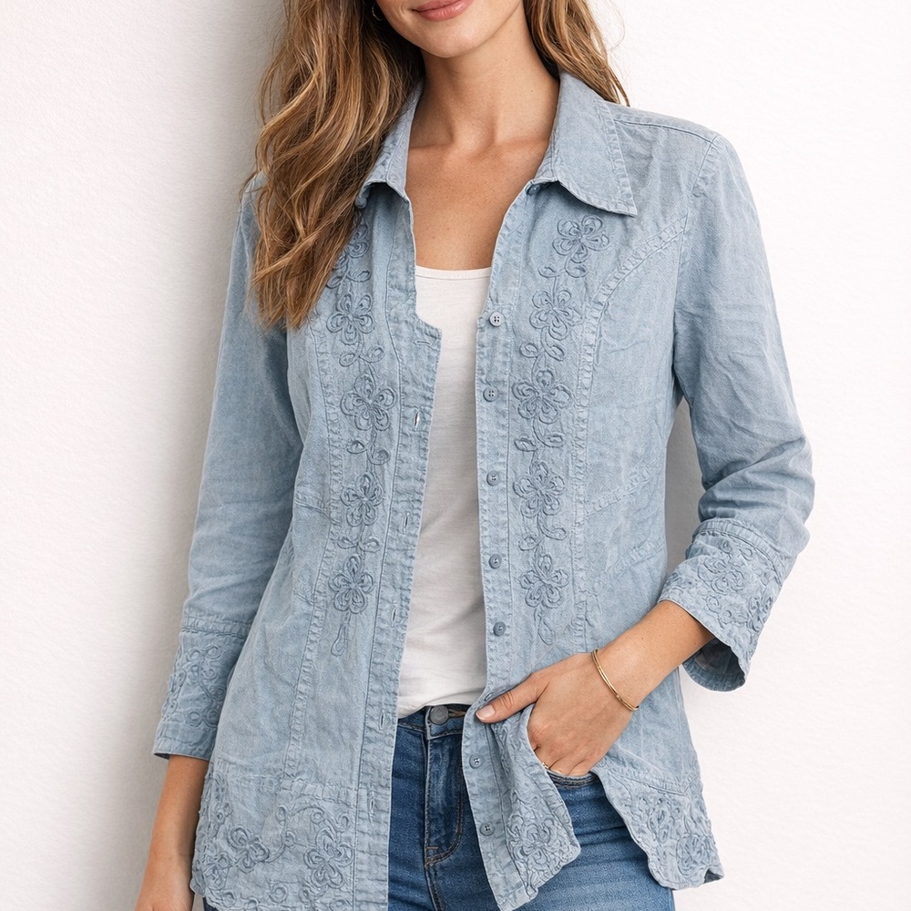 Soft Surroundings Blue Embroidered button up